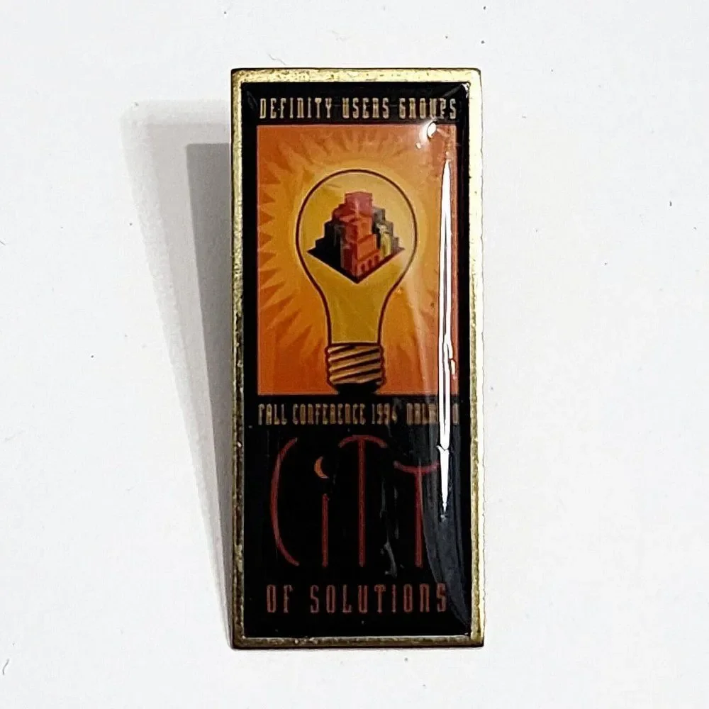Definity‎ Users Group 1994 Fall Orlando Conference Vintage Pin City Of Solutions - Picture 2 of 8